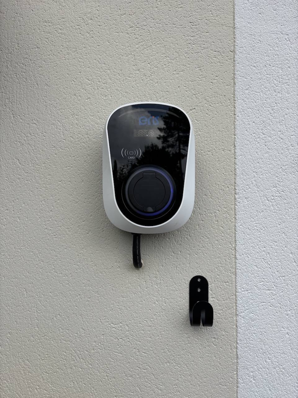 Installation borne de recharge Pessac 