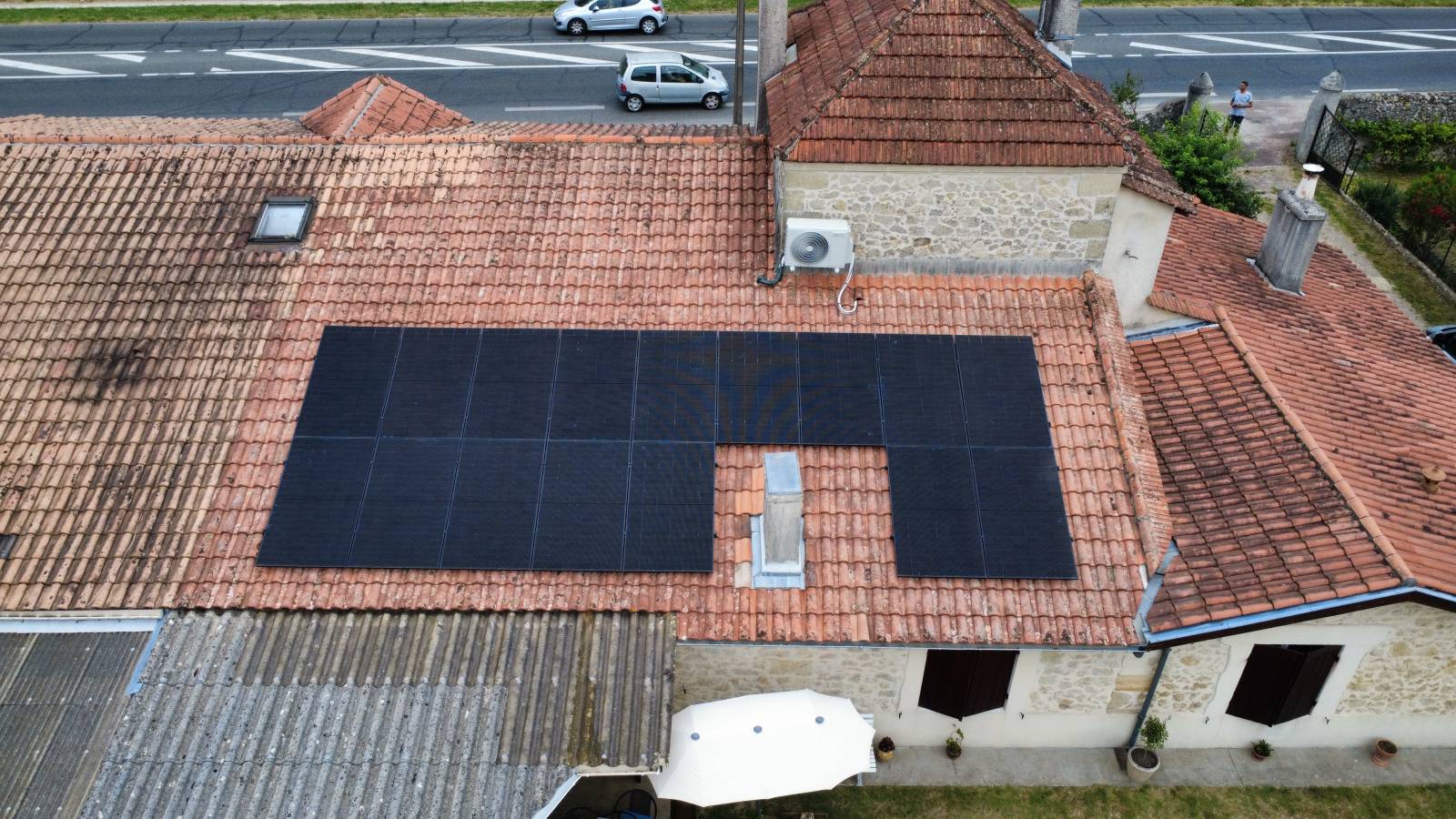 Chantier 8kwc à Podensac proche Bordeaux en Gironde 