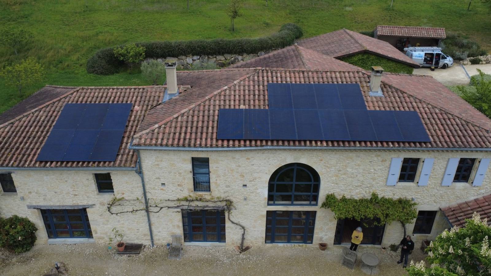 Installation solaire à Saint-Puy dans le Gers 