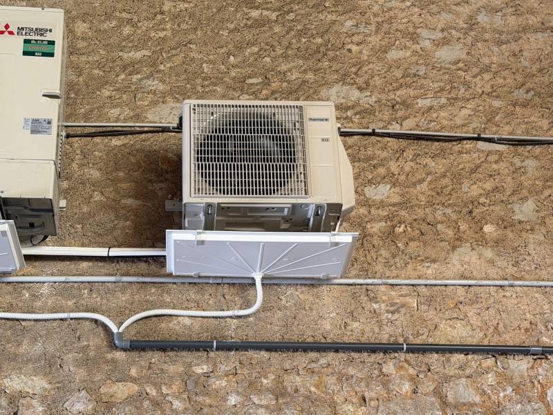 Pompe à chaleur gainable Mitsubishi et ballon thermodynamique Thermor à Boisredon (17) : notre réalisation en Haute-Saintonge
