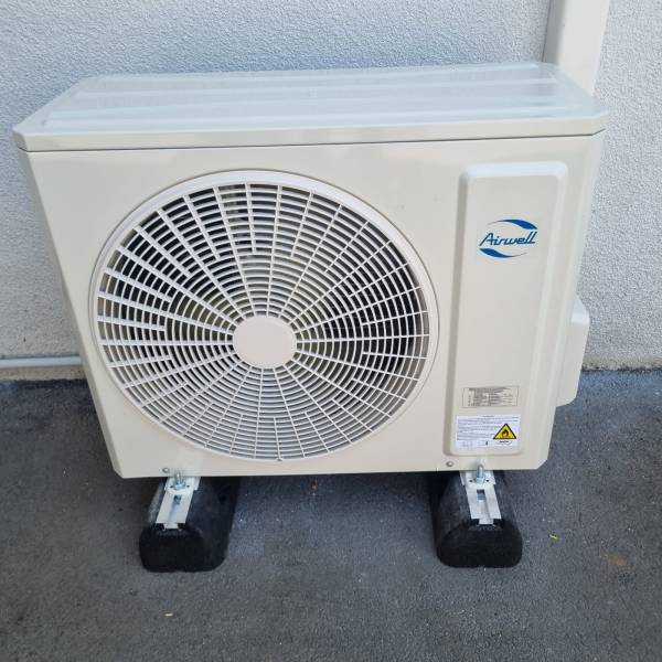 Nouvelle réalisation d'une pompe à chaleur réversible à Mios proche Bordeaux 