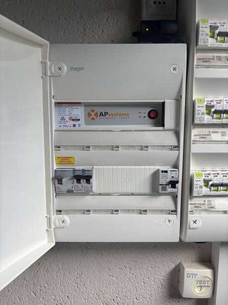 Coffret AC 9kwc à Leognan 