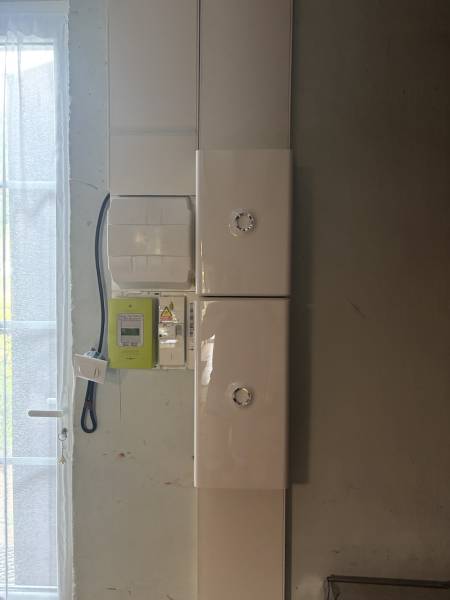 Coffret AC Legrand avec porte à Podensac proche Bordeaux en Gironde 