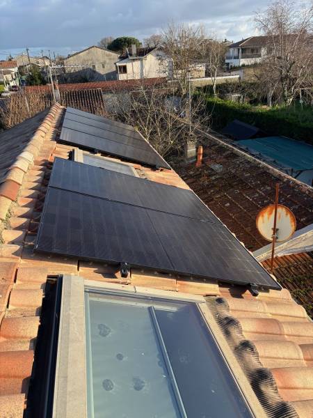 Installateur panneaux solaires Bordeaux : comment choisir son RGE