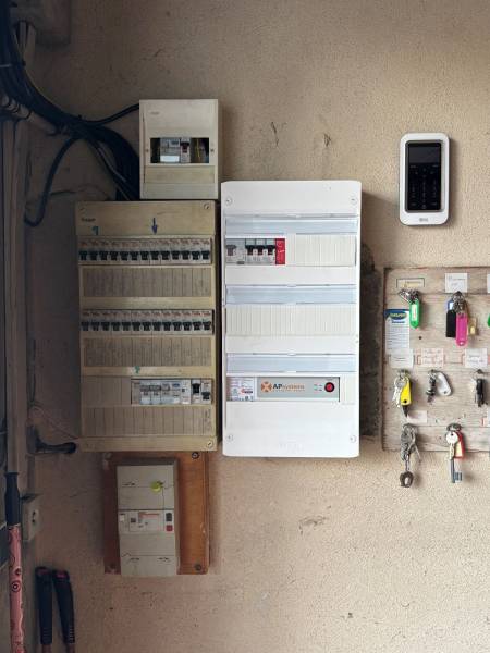 Tableau électrique AC pour installation solaire à Villenave d'ornon 