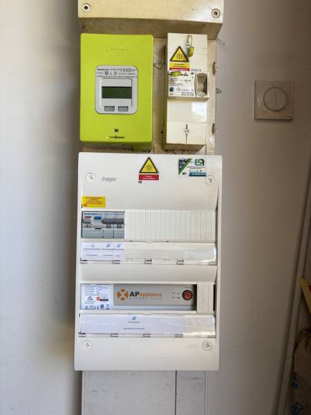 Tableau AC photovoltaïque à Mios proche Bordeaux