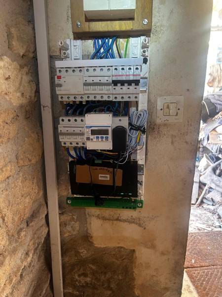 Installation solaire 6 kWc à Braud-et-Saint-Louis : 12 panneaux DualSun en autoconsommation dans le Blayais